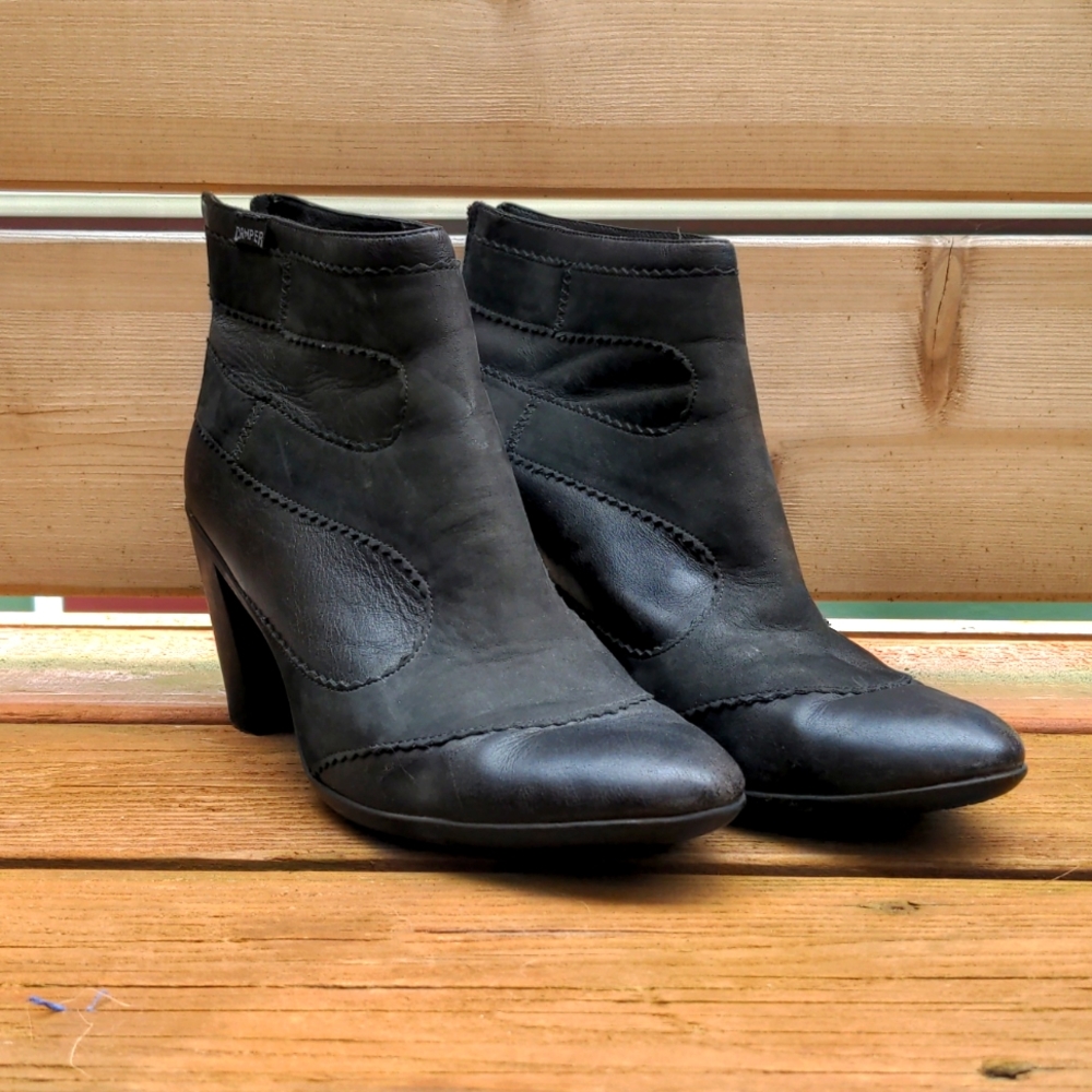 Camper leather booties